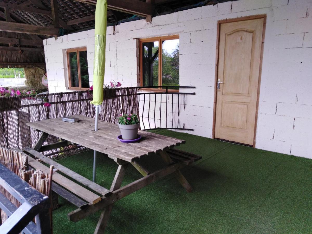 La Mini Ferme De Maelou Vila Sermaises Exterior foto