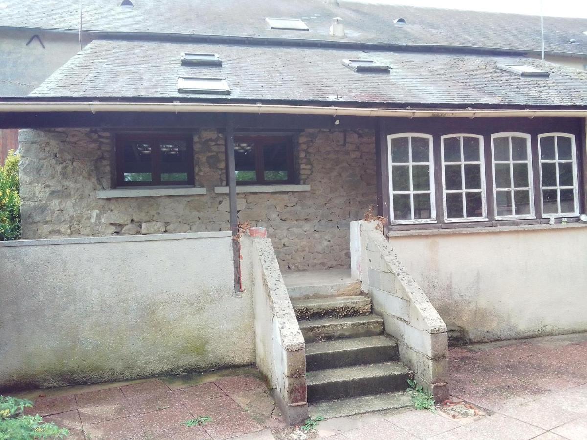 La Mini Ferme De Maelou Vila Sermaises Exterior foto